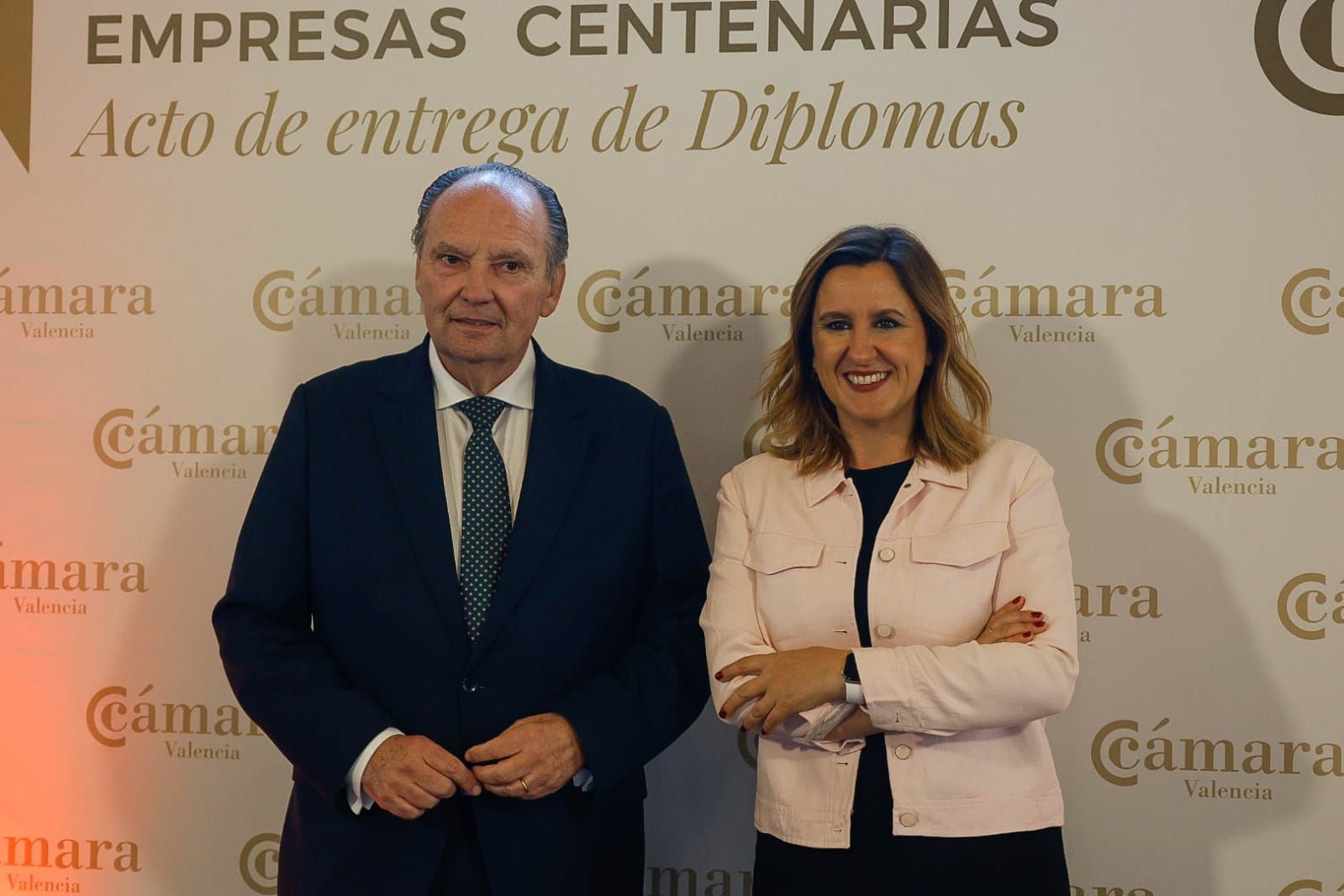 Cámara Valencia homenaje a 26 empresas por su trayectoria centenaria