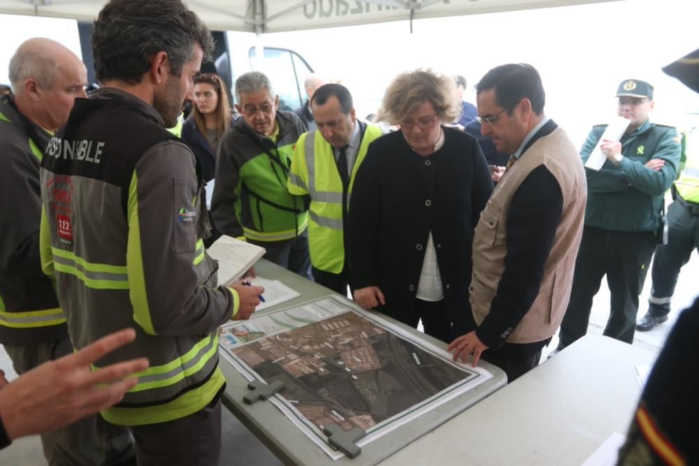 La maniobra simula una emergencia por sustancias peligrosas para poner a prueba los mecanismos de coordinación y respuesta de la Junta de Andalucía