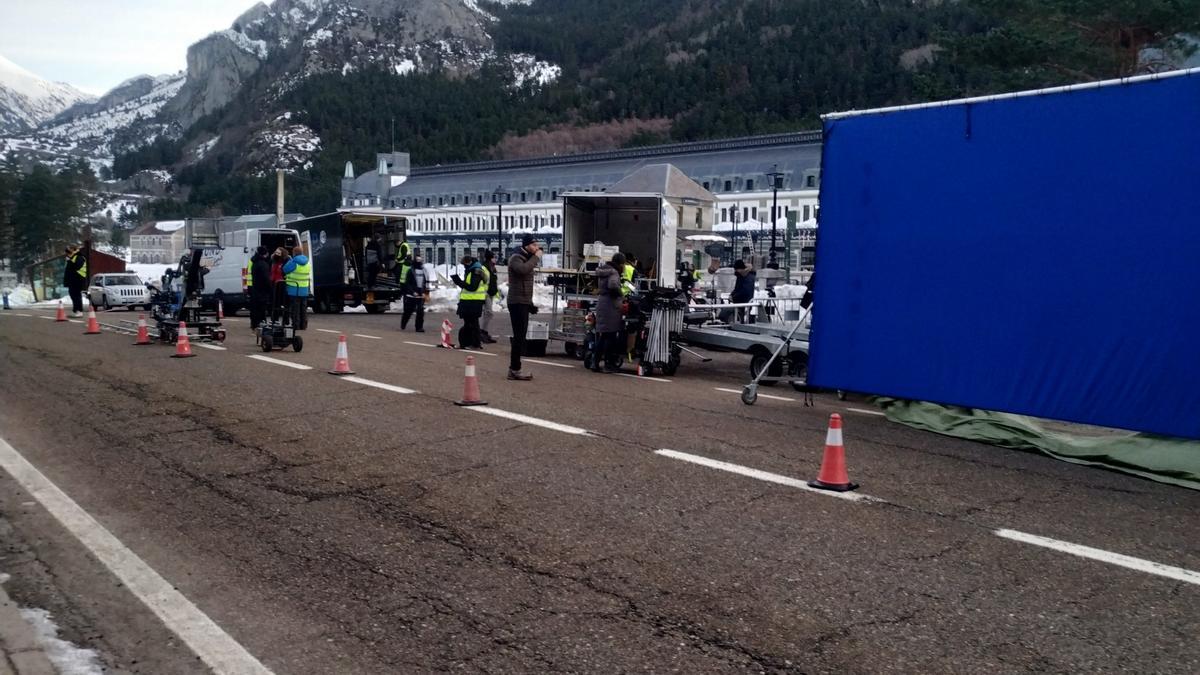 Imagen del rodaje que acogió la estación de Canfranc el miércoles.