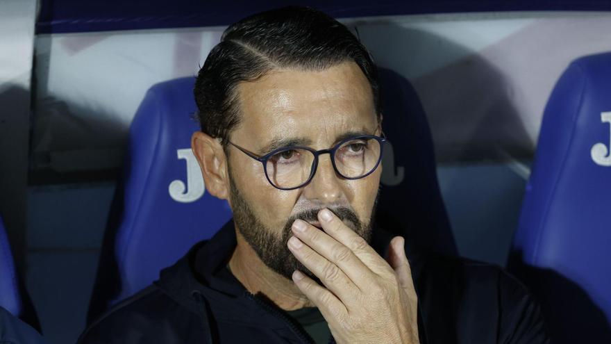 Bordalás, en el banquillo durante un partido ante el Madrid