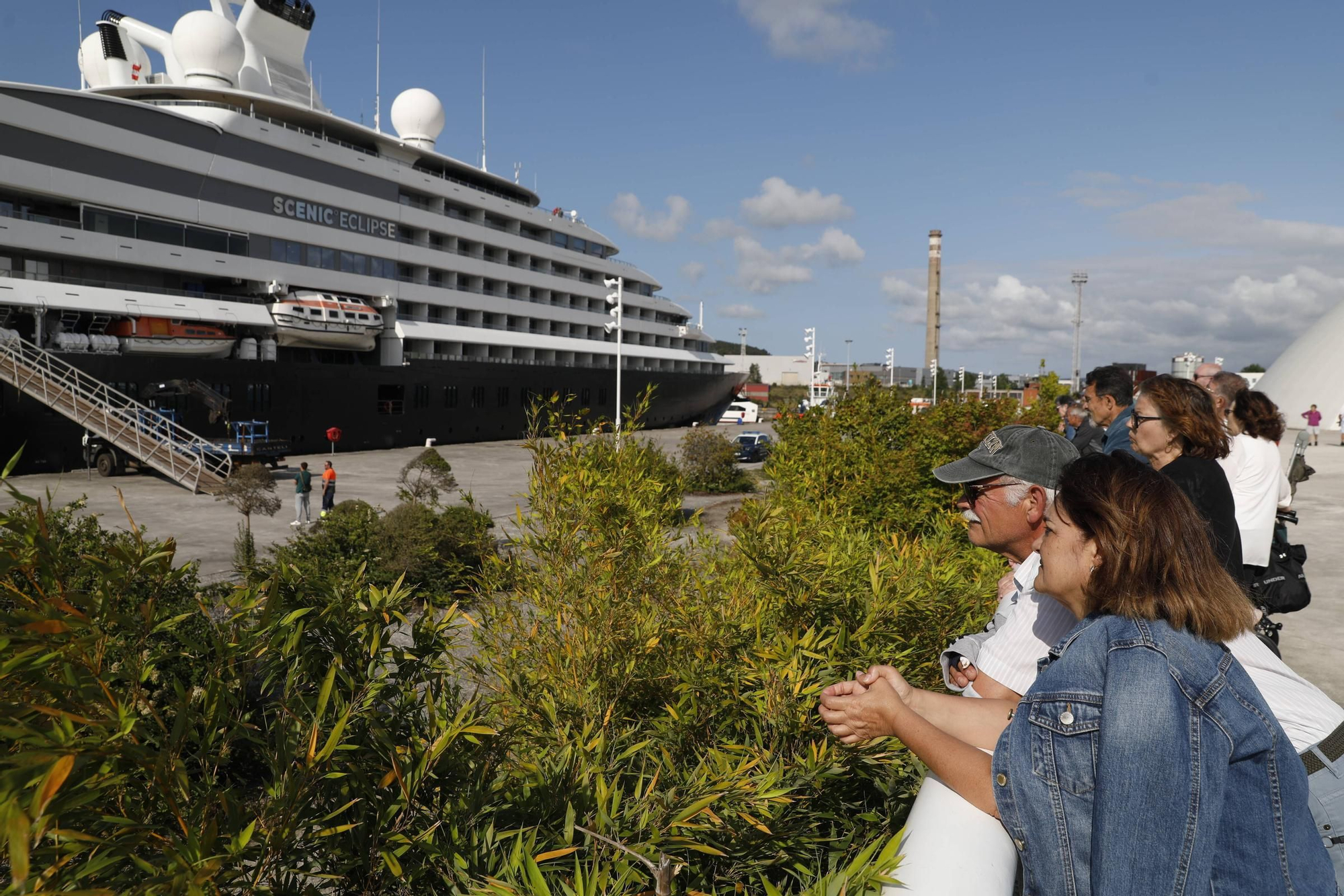 EN IMÁGENES: El impresionante crucero de lujo "Scenic Eclipse" en Avilés