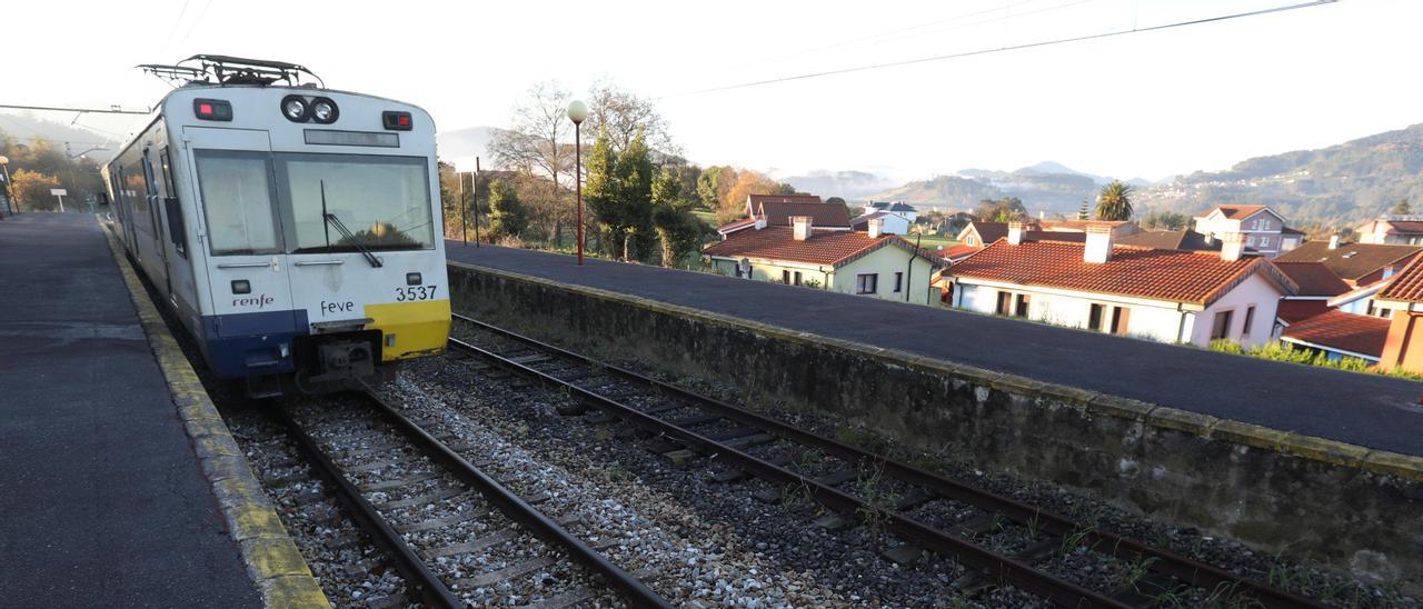 ESTACION DE TREN DE SOTO DEL BARCO