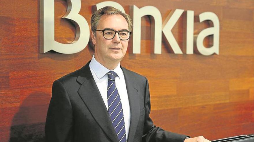 Bankia confía en que mantenga su independencia el PSOE y la privatice