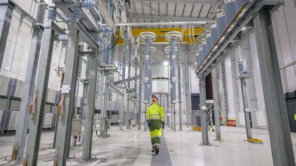 Iberdrola firma un contrato para una nueva interconexión eléctrica submarina entre Escocia e Inglaterra