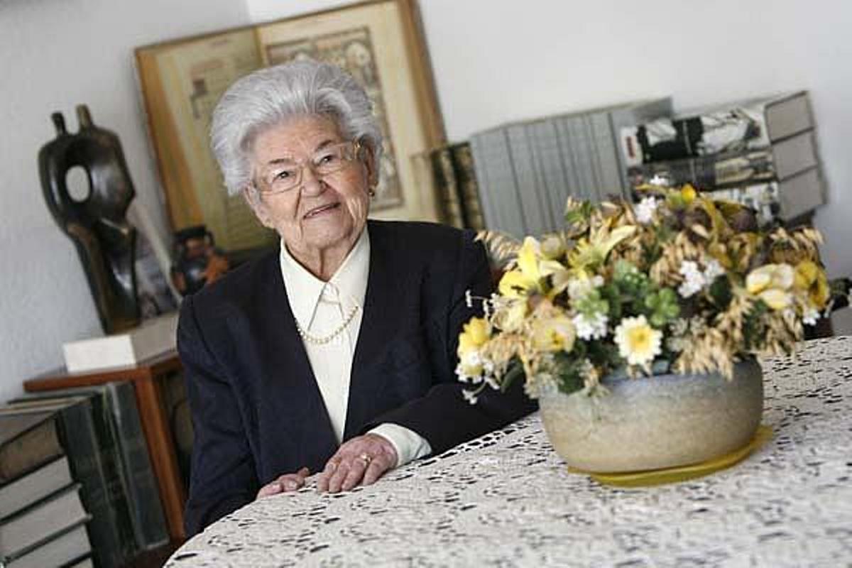 Dolors Condom, la recordada professora de llatí de l'institut Jaume Vicens Vives.