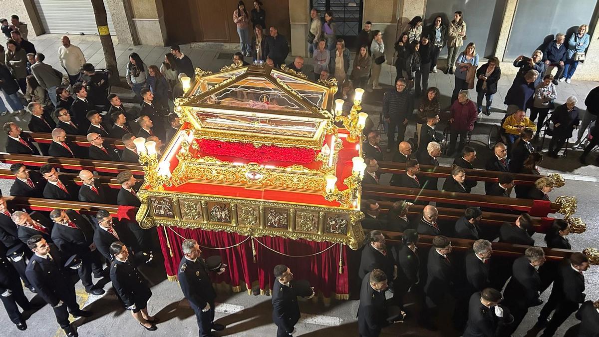 Santo Entierro en el Viernes Santo de Torrent