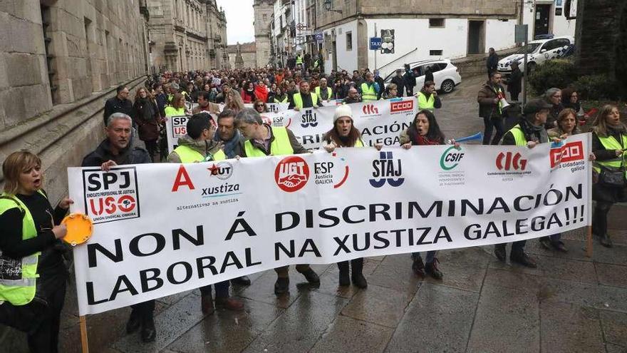 Trabajadores de Justicia, durante una protesta la pasada semana en Santiago.