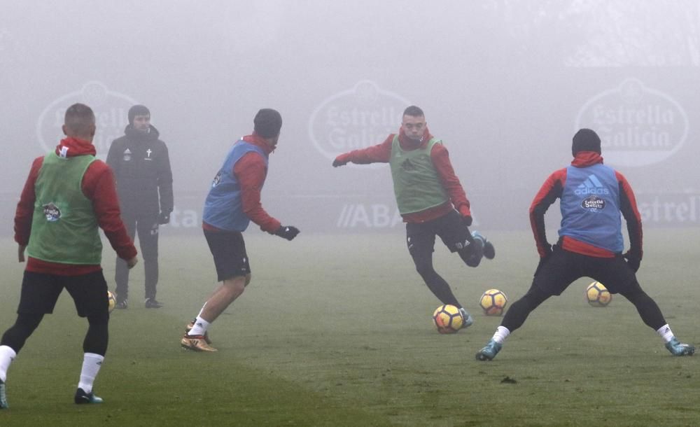 Último entrenamiento del equipo dirigido por Juan Carlos Unzué antes de su visita a Mestalla.