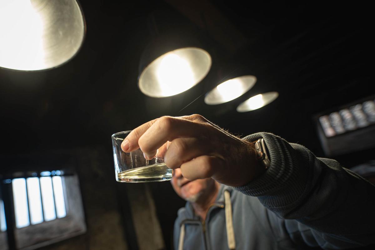 La única destilería de ron artesanal de Tenerife quiere producir un "objeto de deseo"