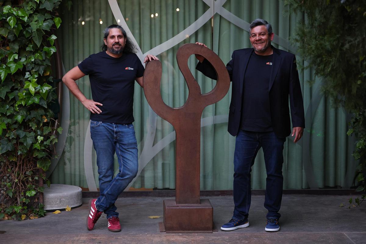 Jesús Mora y Alberto Abad, CEO de STEL Order