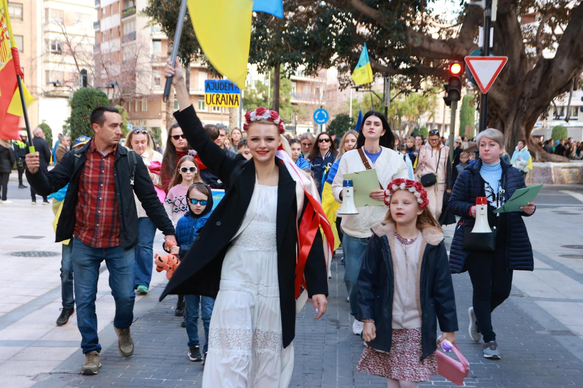 Cientos de castellonenses se manifestan por la paz en Ucrania