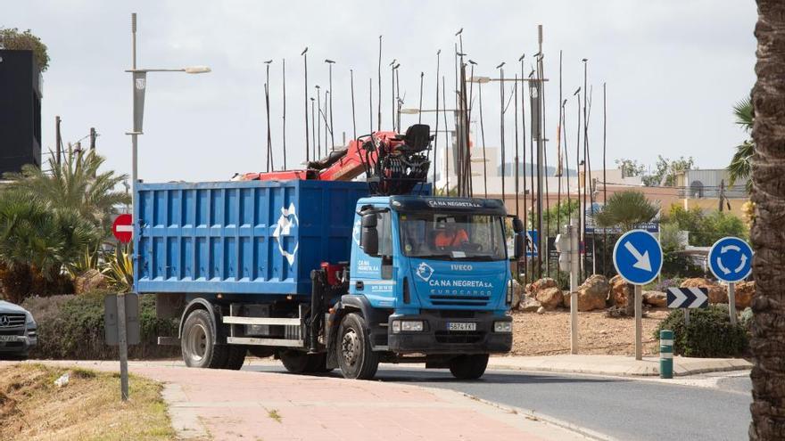 La actividad de los transportistas de Ibiza cae tras varios días de 'normalidad'