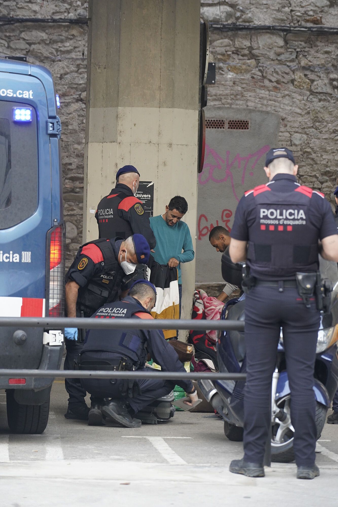 Girona carrer Tomàs Mieres desallotjament edifici ocupat