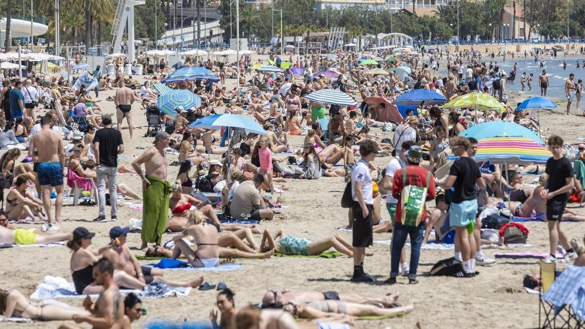 Alicante podría recaudar unos 10 millones de euros anuales con la tasa turística