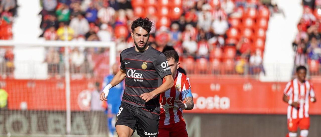 Morlanes, durante el partido en Almería.