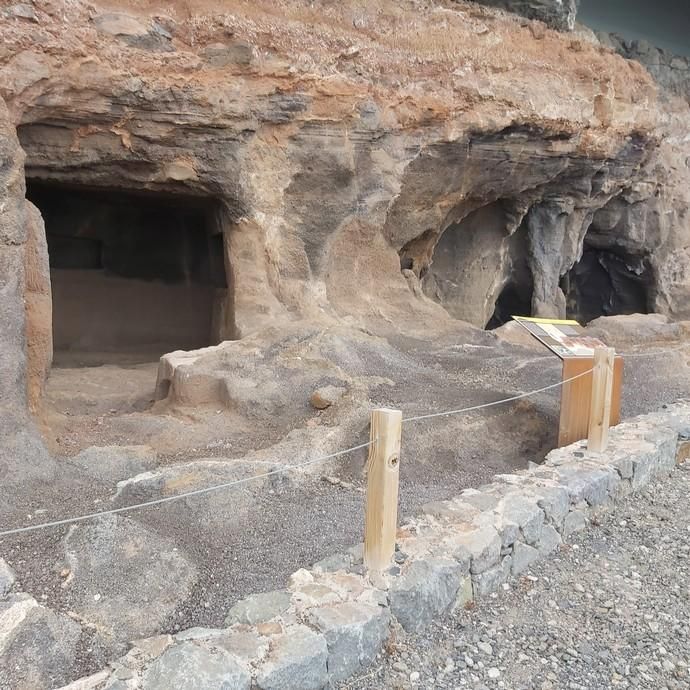 El arreglo del camino real del noroeste destapa un cementerio de 1.000 años