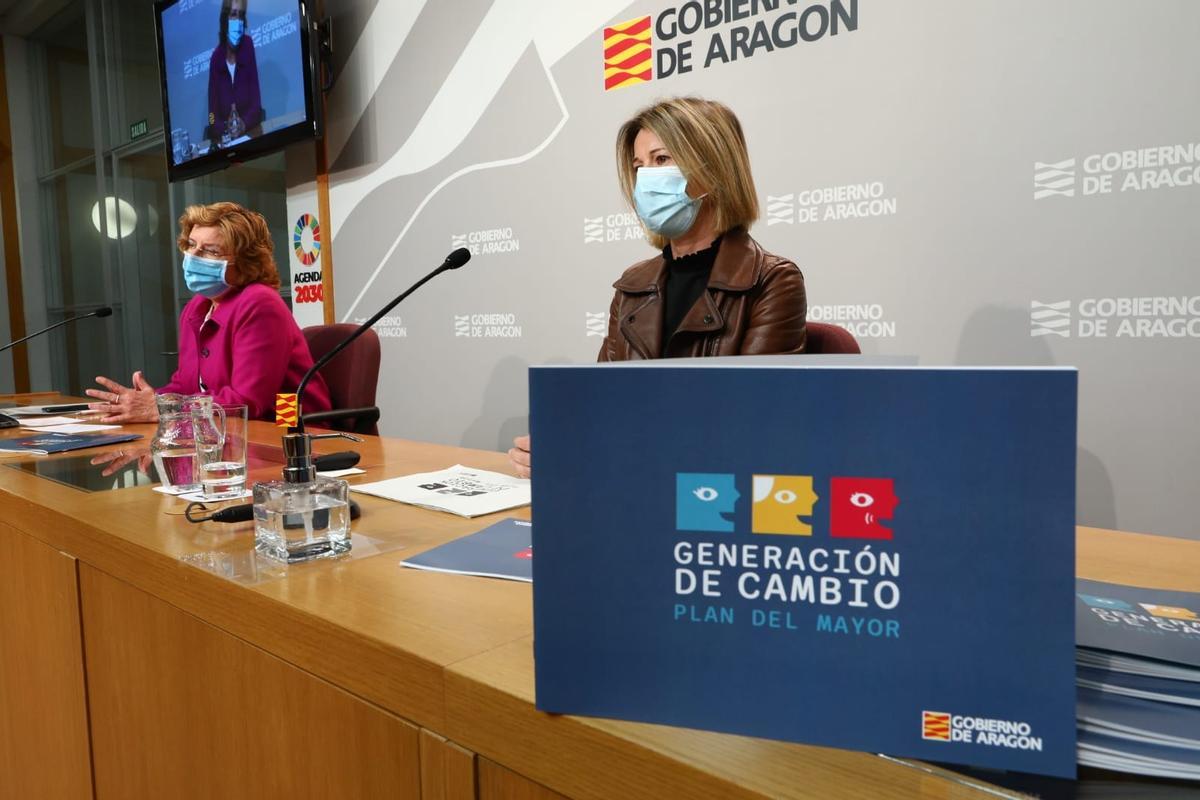 La consejera de Ciudadanía y Derechos Sociales, María Victoria Broto, presentó el plan junto a la directora gerente del IASS, Noelia Carbó.