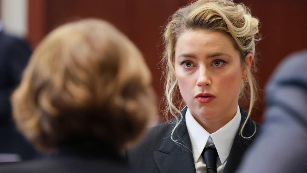 Amber Heard, exmujer de Johnny Depp, en el juicio