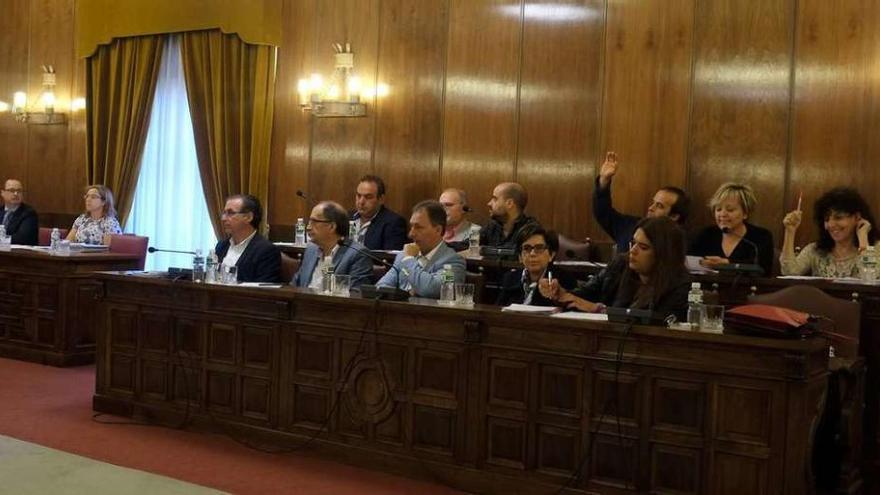 Un instante de la sesión plenaria celebrada ayer en la institución provincial de Zamora.