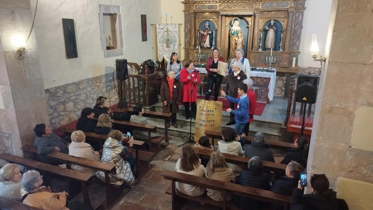 El Coro Rinconín de Santa Ana protagoniza Un Mar de Villancicos en Llanes