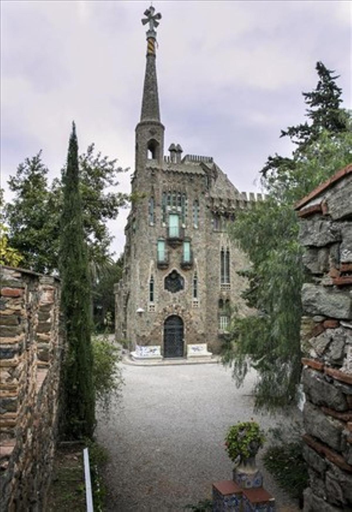 Torre Bellesguard, edificación de Antoni Gaudí en la falda de Collserola.