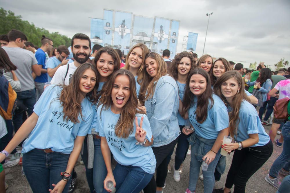 Miles de estudiantes en la macrofiesta universitar