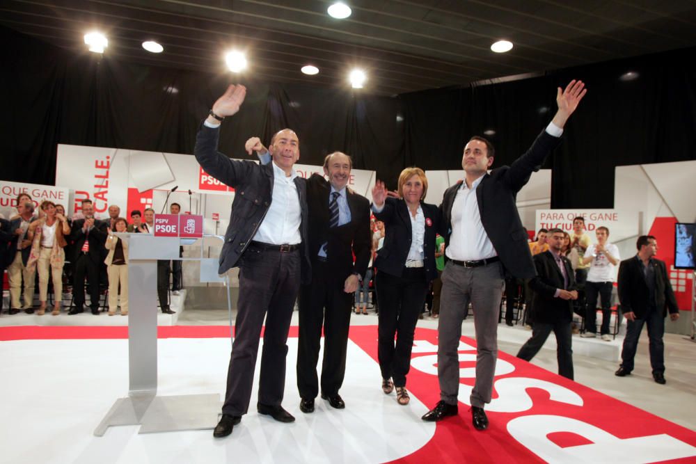 En 2011 en un mitin del PSOE en Elche junto a Jorge Alarte, Ana Barceló y Alejandro Soler