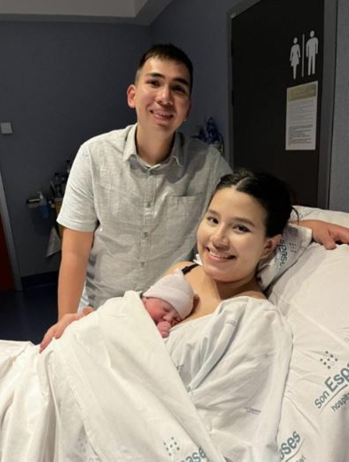 La primera bebé nacida en Baleares