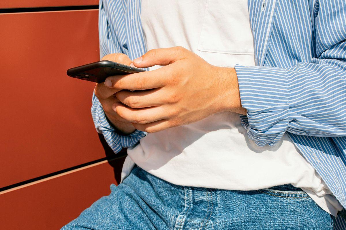 Amazon rebaja casi 600 euros el móvil Samsung más buscado de las últimas horas