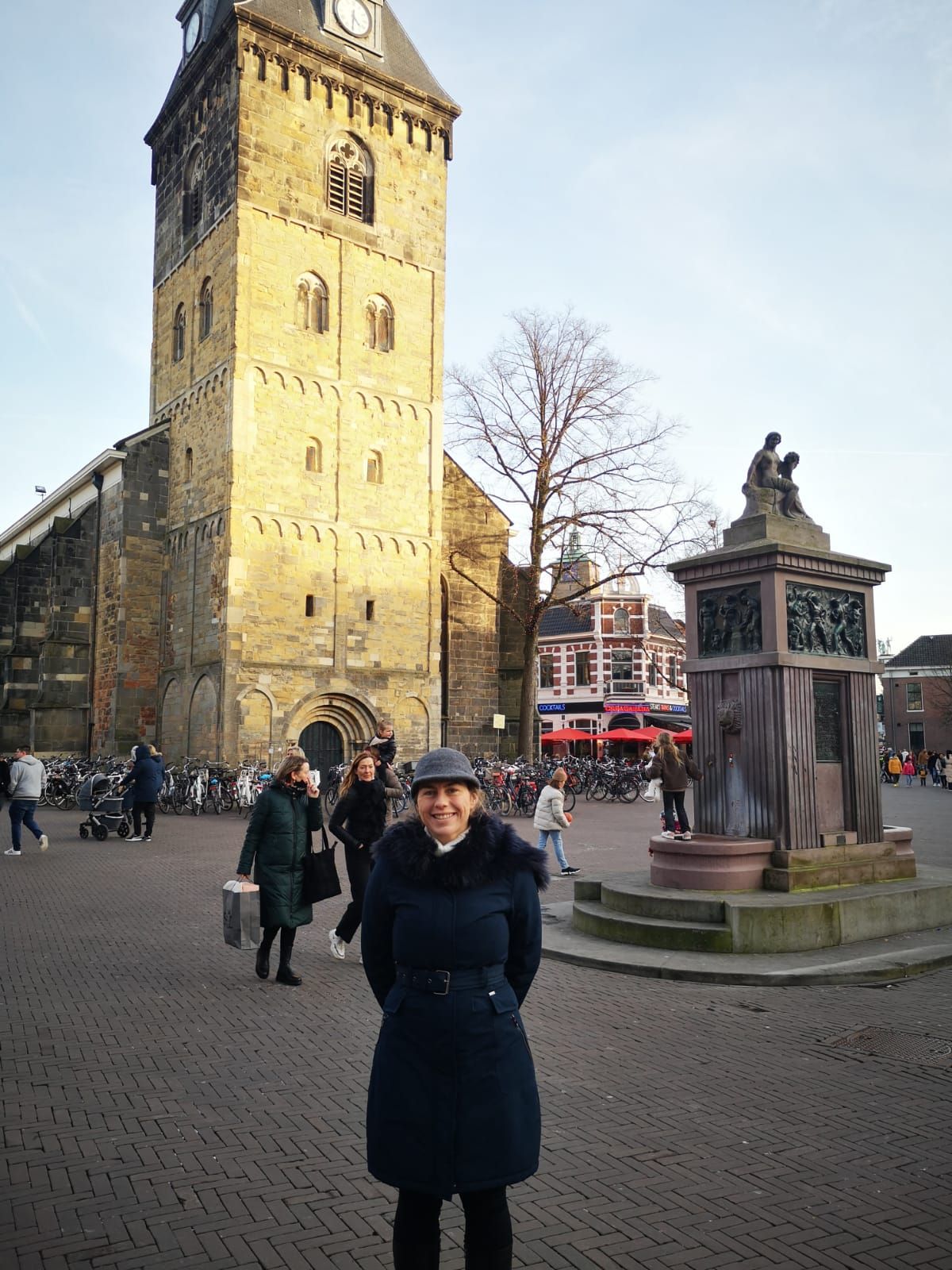 Laura, en Oude Markt, en el centro de Enschede.