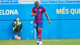 Lío con el futuro de Mika Faye en el Barça