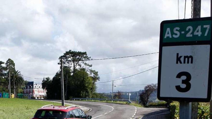 Un tramo de la carretera que se va a reparar.