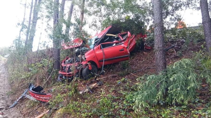 Muere una joven de 19 años en un accidente en Ponteareas