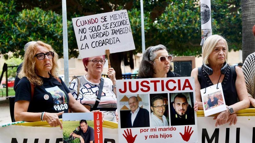 Víctimas de la dana que esperaban a Susana Camarero en el ju