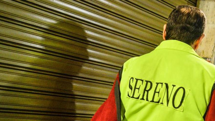 Oviedo contará con servicio de serenos en sus calles durante las noches