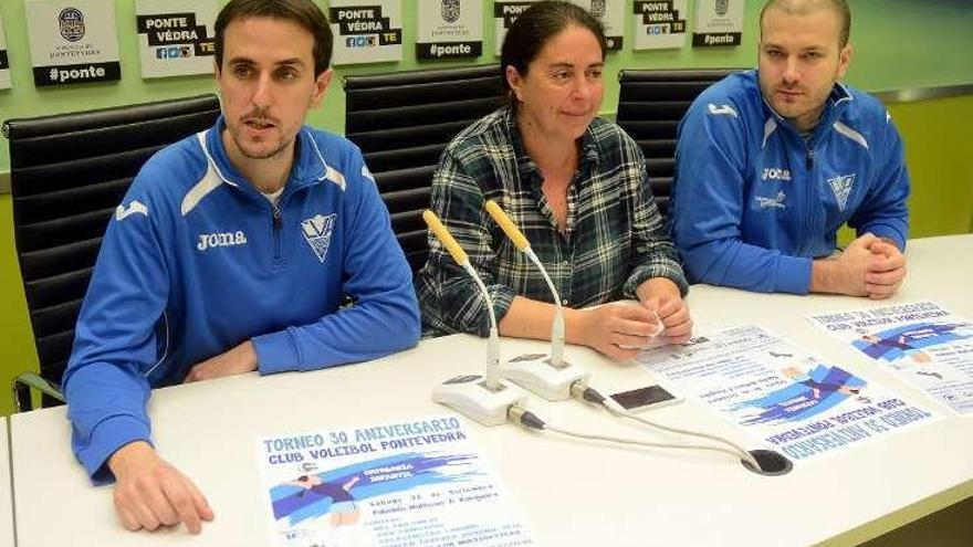 Presentación, ayer, del torneo. // R.V.