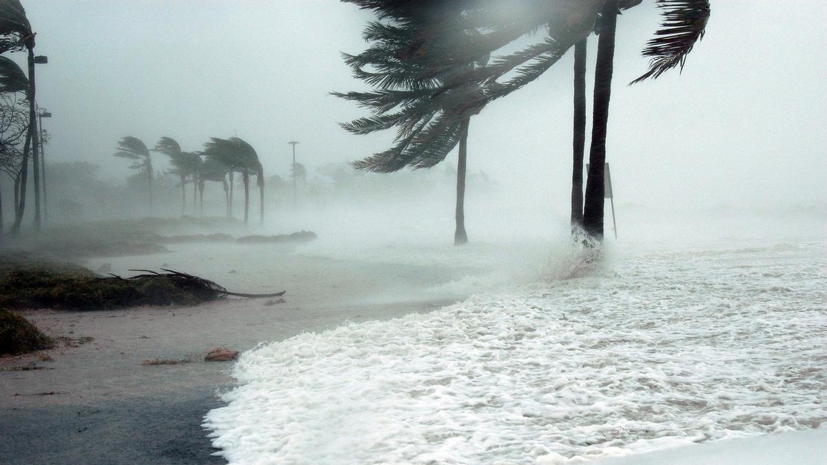 Los huracanes son cada vez más destructivos y causan más lluvia