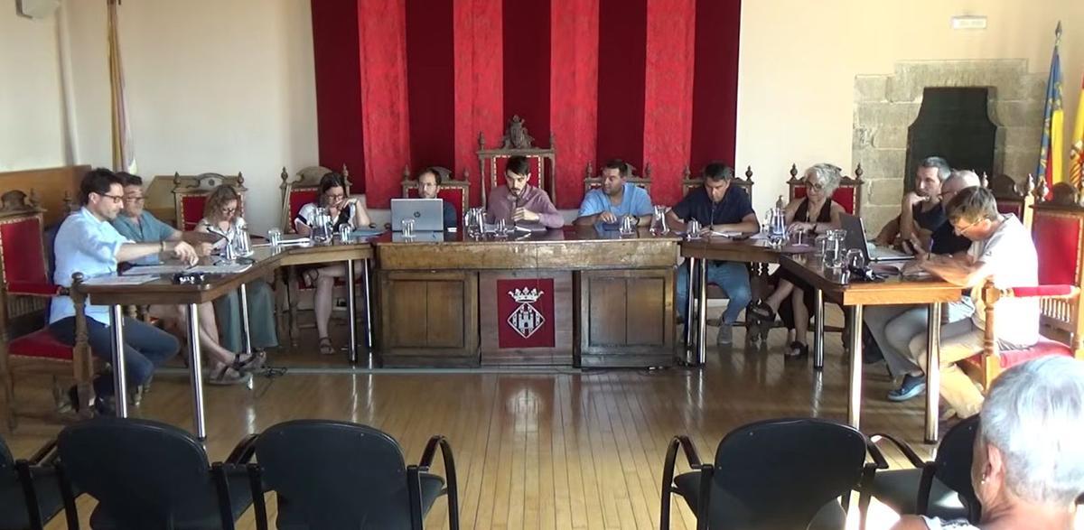 Imagen de la sensión plenaria del Ayuntamiento de Morella de este 10 de julio.