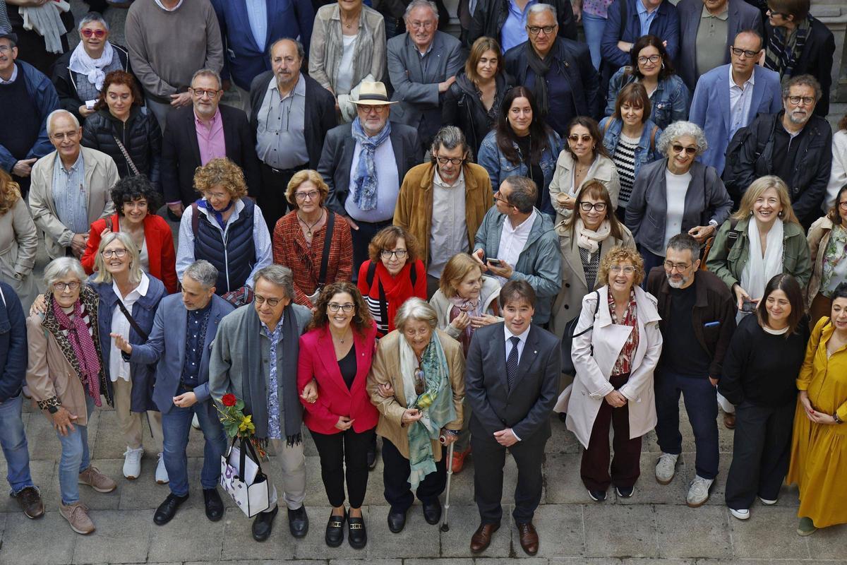 Les imatges del tradicional esmorzar literari de la Generalitat a Girona