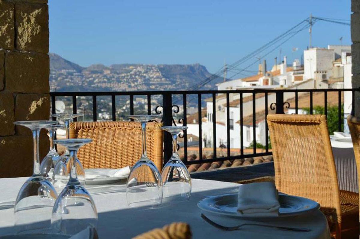 Se ubica en el corazón de la cúpula del Mediterráneo, Altea.