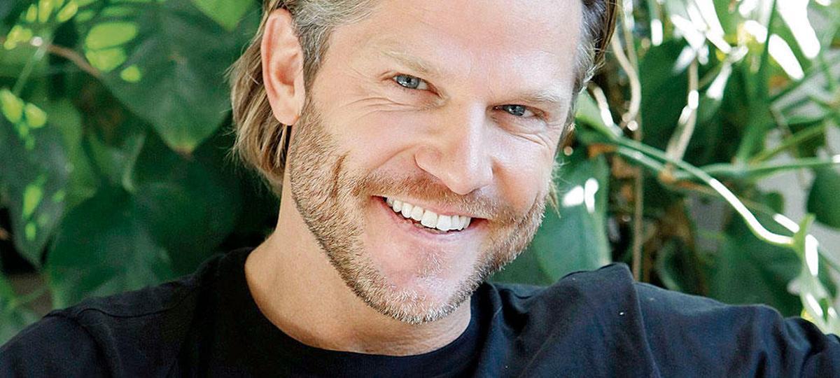 Ex-Bachelor Paul Janke bei der MZ.