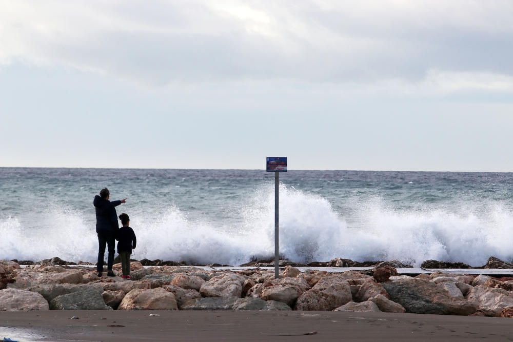 La Aemet ha activado para toda la provincia el aviso por fuertes vientos, que podrán alcanzar los 80km/h, y oleaje durante este miércoles por los efectos de la borrasca Bruno.