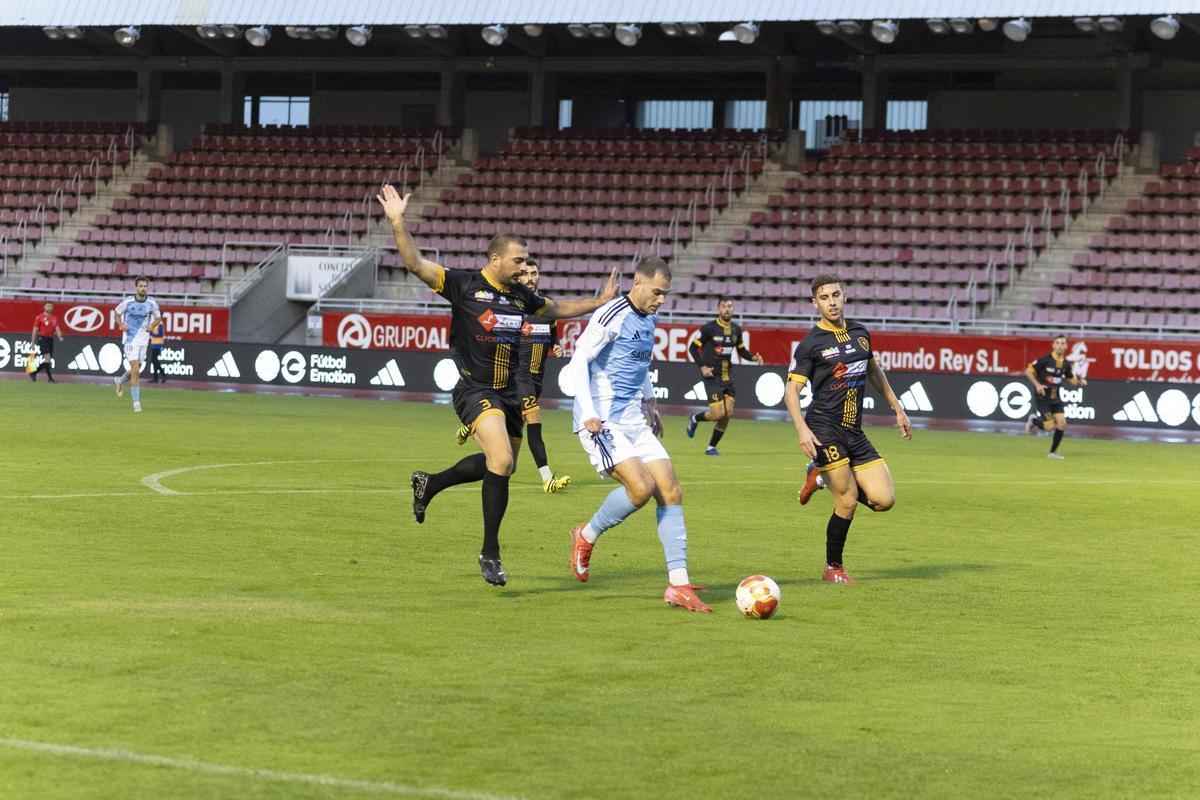 Jorge Maceira, ante la UD Barbadás.