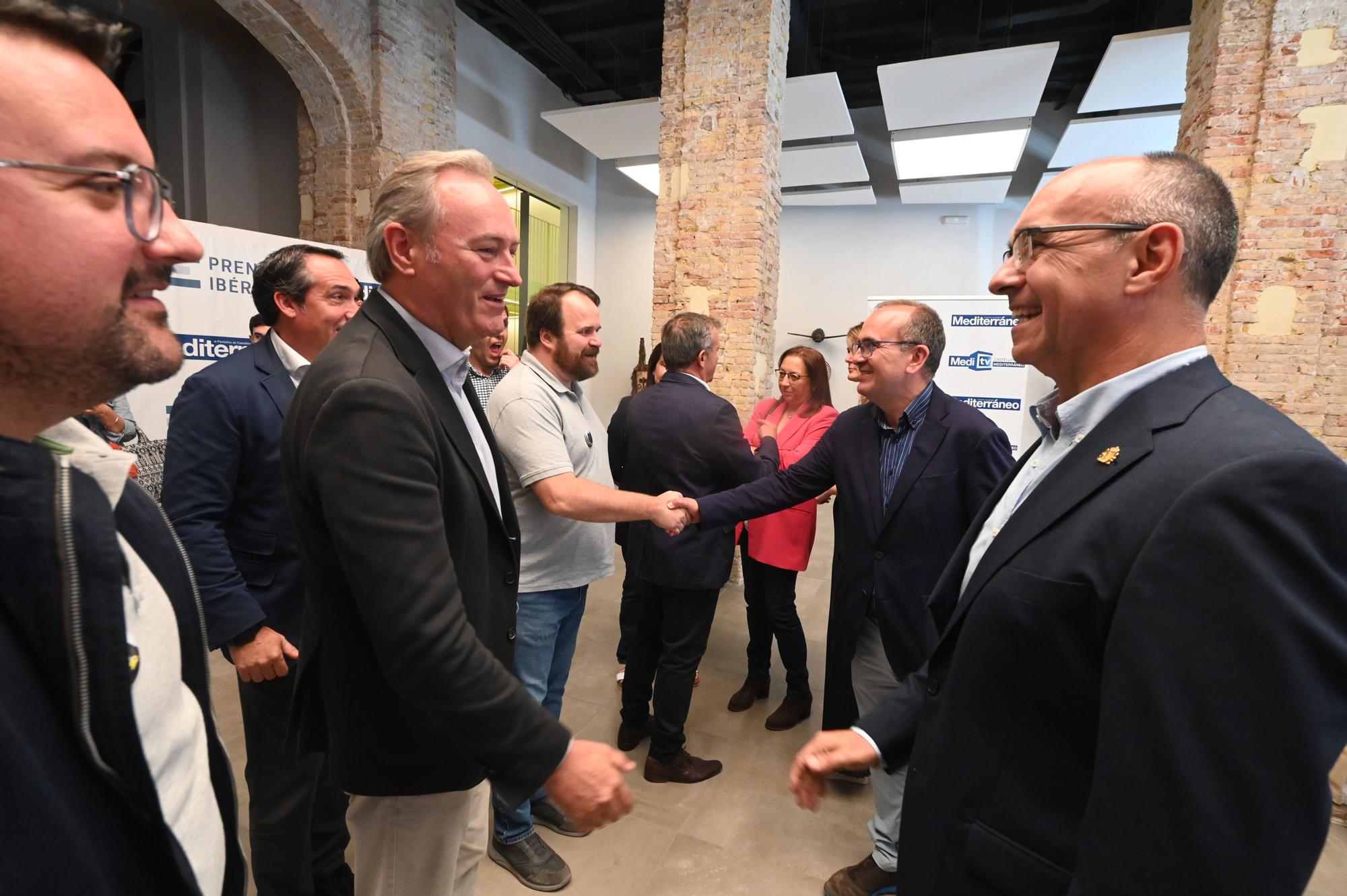 Las imágenes de la primera jornada de la Bodeguilla de 'Mediterráneo' en las fiestas de Sant Pasqual de Vila-real