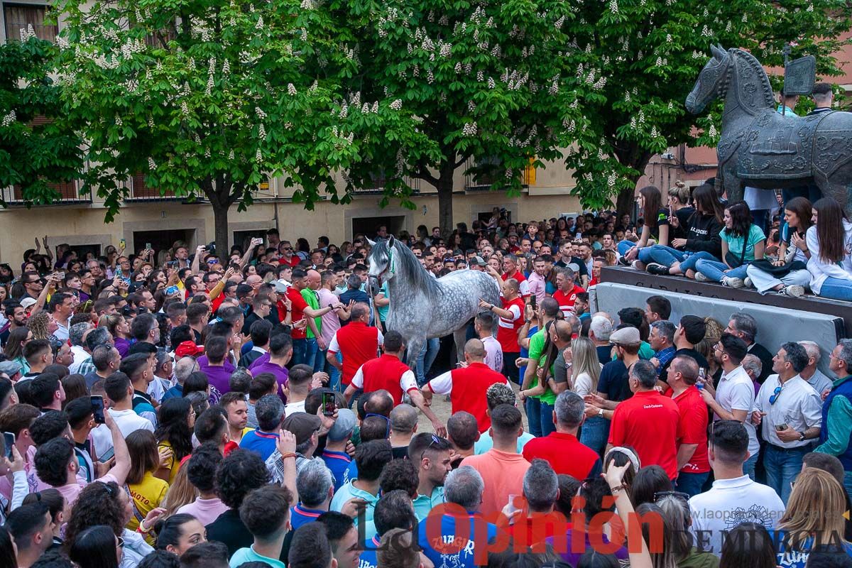 Entrada de Caballos al Hoyo en el día 1 de mayo