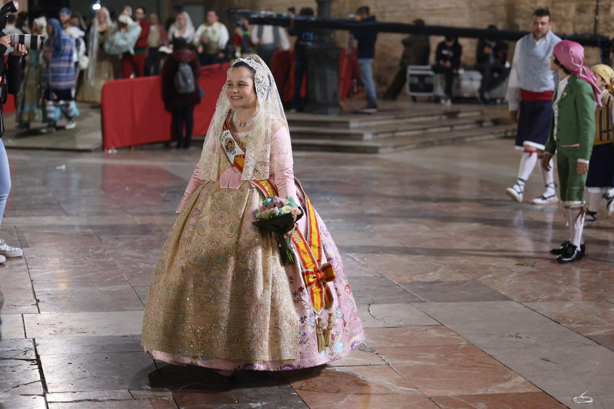 Búscate en el primer día de la Ofrenda en la calle San Vicente entre las 21 y las 22 horas