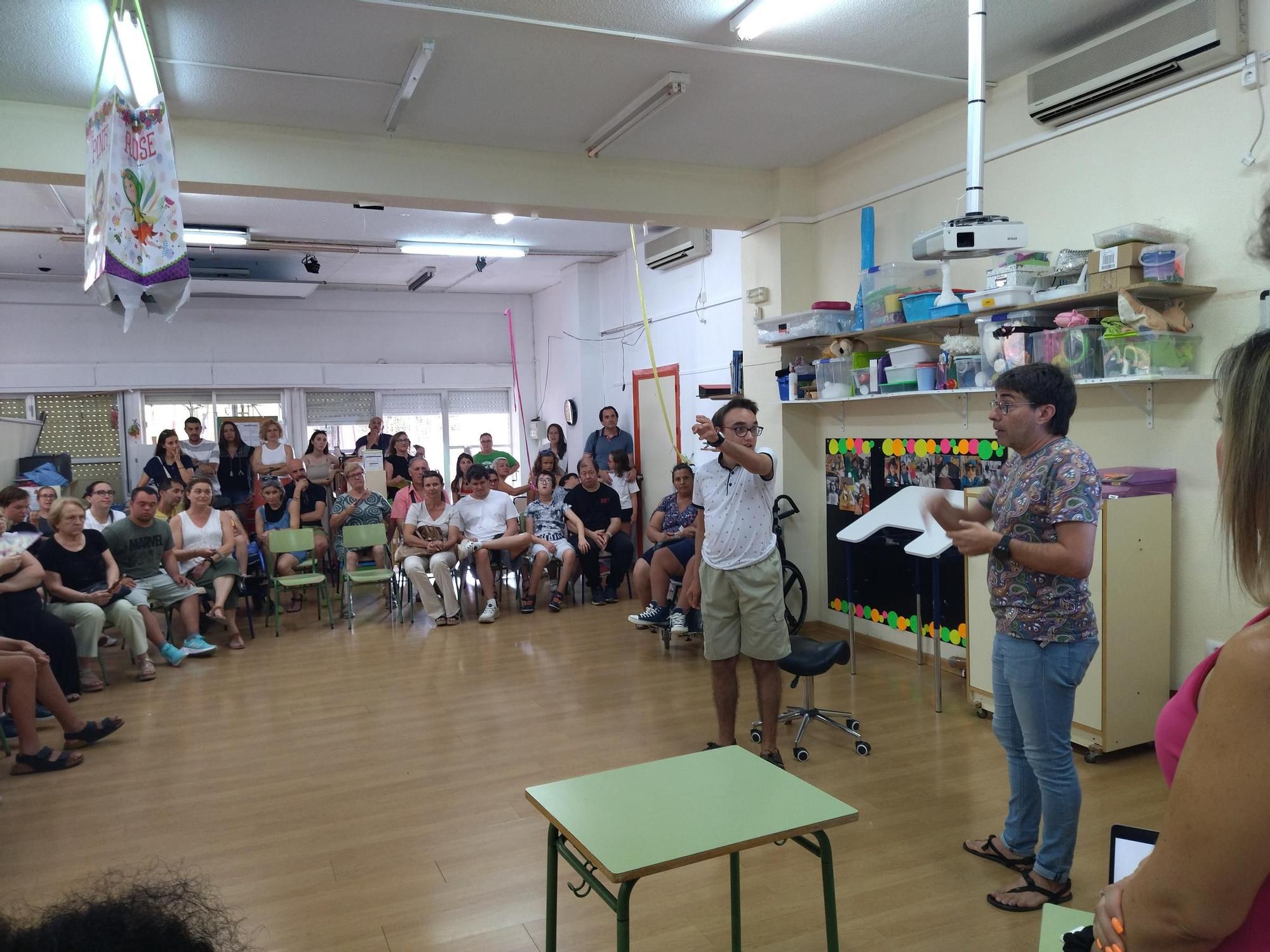 Obsoleto, estrecho y con barracones: así es el colegio de educación especial de Dénia