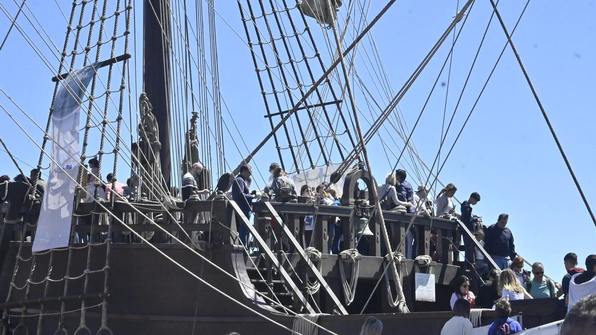 &#039;Escala a Castelló&#039;, la visita a los navíos y realización de actividades relacionadas.