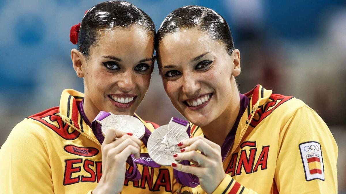 Ona Carbonell y Andrea Fuentes ganan la plata en los Juegos Olímpicos de Londres '12 en natación sincronizada.