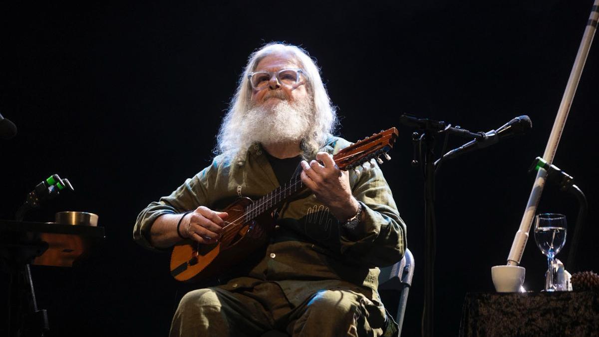 Santolalla durante el concierto en El Batel.